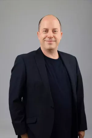 עופר לינצבסקי מנכל הקבוצה